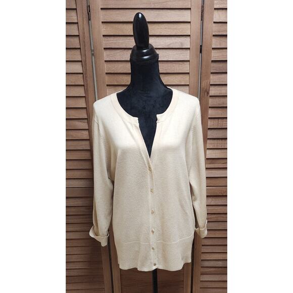 Red Woman Vintage Solid Gold V-Neck Plus Size 2X Long-Sleeve Button Up Cardigan - Picture 1 of 7